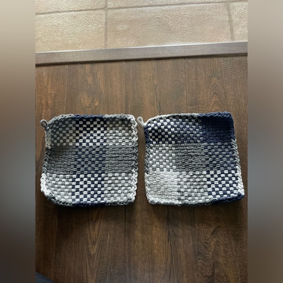 Set of two potholders - Picture 3 of 9